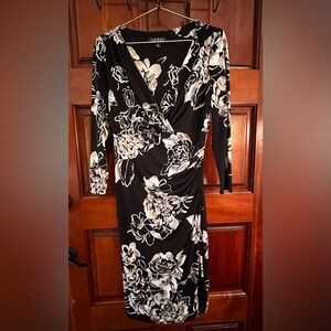Lauren Ralph Lauren Jersey Dress Surplice Neckline Black & White Flowers Size 6